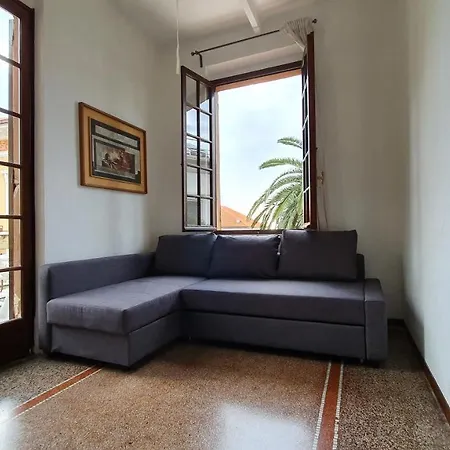 Casa Indipendente A 200 Metri Dal Mare *